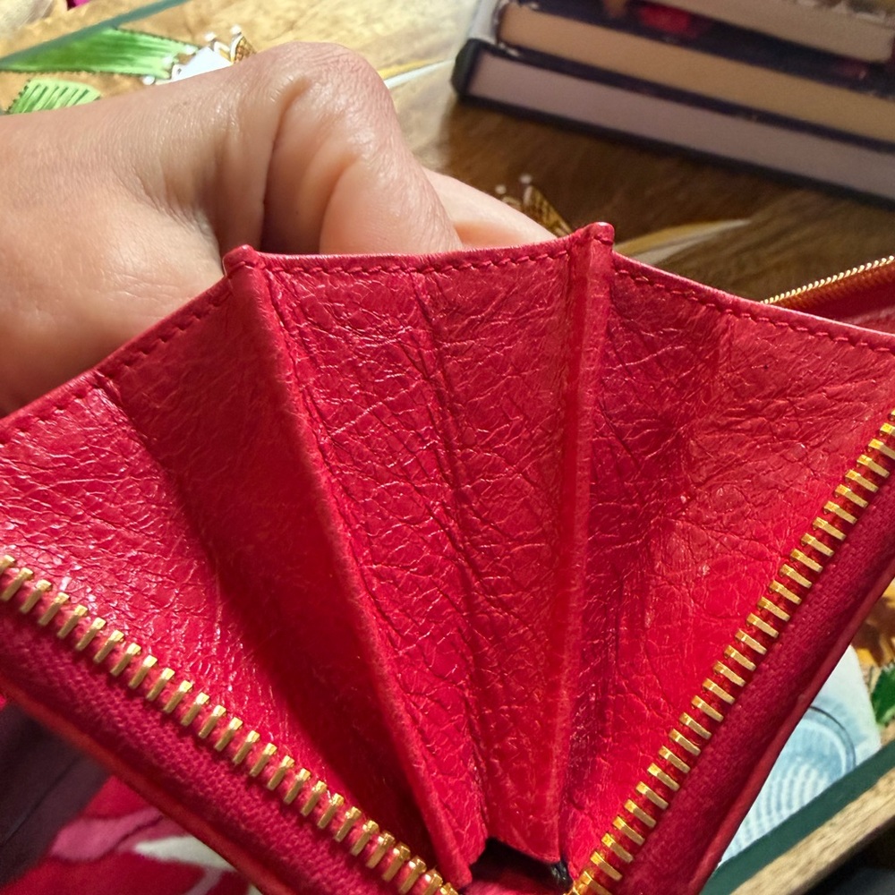 Balenciaga le City Long Leather Wallet Absolutely Gorgeous 🩷❤️🩷 - Picture 8 of 17